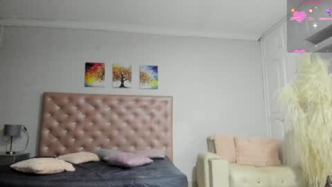 PaulinaSaennz online show from April 13, 12:54 pm