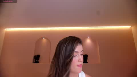 Paulina Santos  online show from December 4, 7:44 pm