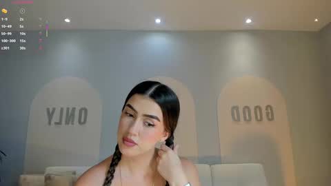 Paulina Santos  online show from March 13, 8:26 pm