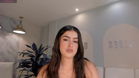 Paulina Santos  online show from April 21, 7:06 pm