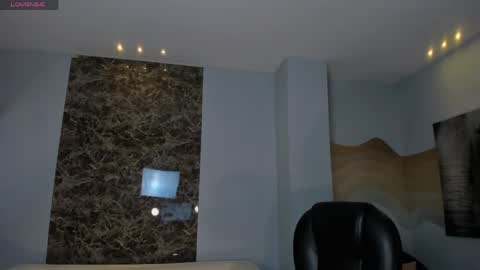 Paulina Santos  online show from May 30, 7:55 pm