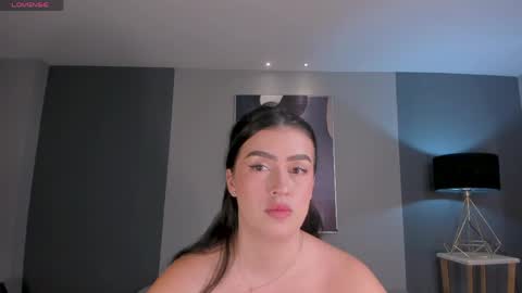 Paulina Santos  online show from June 7, 5:16 pm