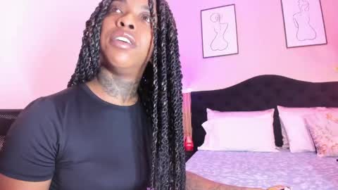 Pauline online show from April 15, 2:29 am