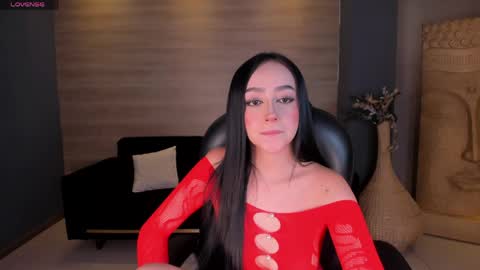 Snapshot of paulinesanz chatting on May 26, 7:10 pm Pauline Sanz online show from May 26, 7:10 pm