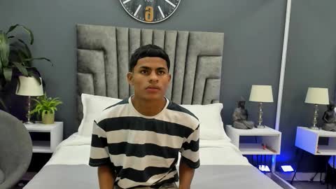 Snapshot of paull_cassidy chatting on September 28, 7:08 pm Paull Cassidy online show from September 28, 7:08 pm