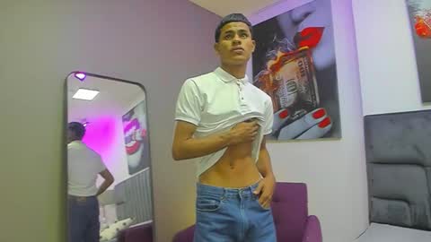 Snapshot of paull_cassidy chatting on October 2, 7:43 pm Paull Cassidy online show from October 2, 7:43 pm