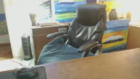 Snapshot of paulleroy chatting on March 8, 10:34 pm paulleroy online show from March 8, 10:34 pm