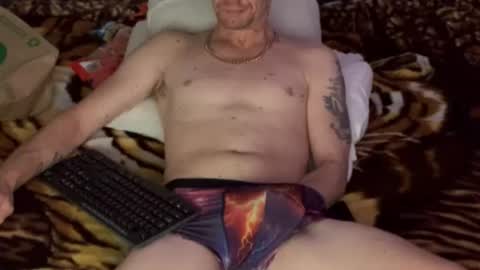 paulyg69 online show from July 1, 4:18 pm