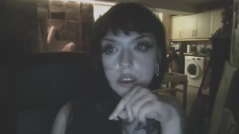pawggersgoth online show from October 11, 4:12 am