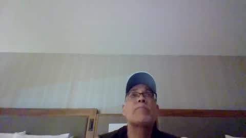 pawgkiller online show from April 17, 3:09 am