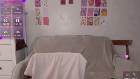 Allisses online show from December 19, 9:06 pm