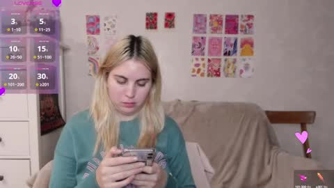 Allisses online show from December 20, 5:29 pm