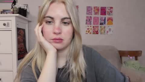 Allisses online show from January 10, 11:11 am