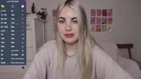 Allisses online show from September 18, 6:26 am