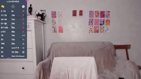 Allisses online show from October 15, 8:47 am