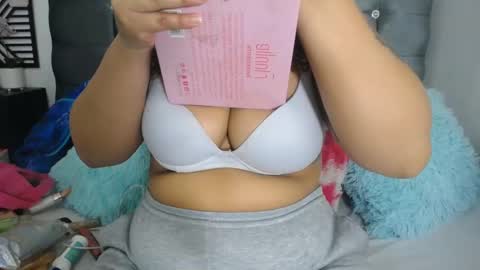 Snapshot of payton_bailey chatting on January 8, 12:26 pm Payton online show from January 8, 12:26 pm