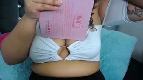 Snapshot of payton_bailey chatting on January 14, 12:24 pm Payton online show from January 14, 12:24 pm