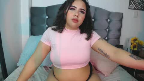 Snapshot of payton_bailey chatting on February 28, 2:31 am Payton online show from February 28, 2:31 am