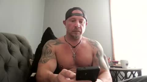 paytondaniel44 online show from February 26, 3:44 pm