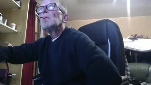 pc8474408 online show from April 5, 10:12 am