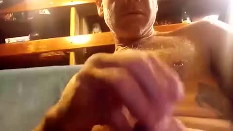 Snapshot of pcbeach007 chatting on October 6, 6:44 am pcbeach007 online show from October 6, 6:44 am