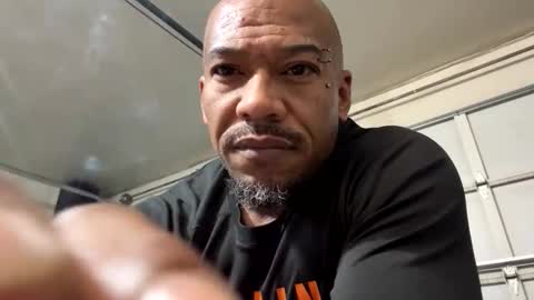 Phenomenal online show from April 22, 3:42 am