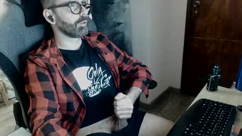 Snapshot of pdahot chatting on March 3, 2:36 am pdahot online show from March 3, 2:36 am