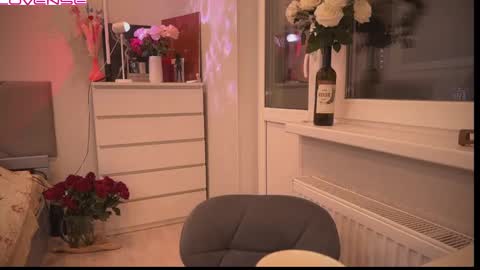 Snapshot of peaceful_oblivion chatting on February 25, 5:47 pm Sandra Next Stream pm MSK 5 pm UTC1pm EDT online show from February 25, 5:47 pm