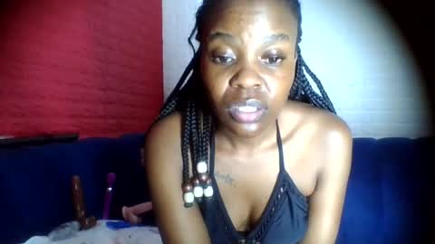 peach_melbah online show from June 25, 9:41 pm