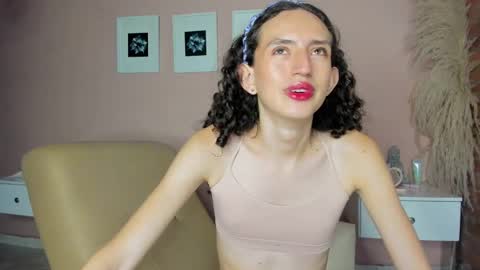 peach tyron online show from January 9, 10:52 pm