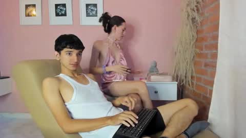 peach tyron online show from January 12, 12:55 pm