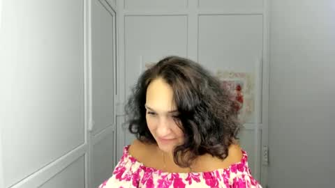 Christina online show from July 8, 12:20 pm