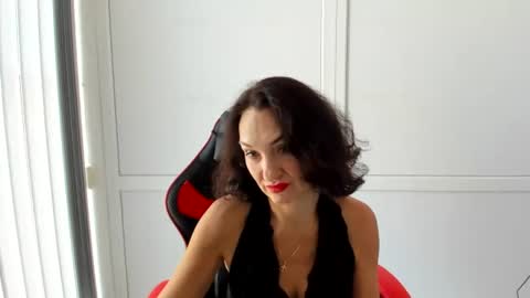 Christina online show from July 9, 5:33 am