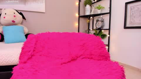 Briana online show from March 26, 1:06 pm