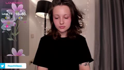 Lili online show from December 23, 12:25 am