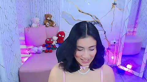 Snapshot of peachy_tay chatting on May 24, 11:37 am peachy_tay online show from May 24, 11:37 am