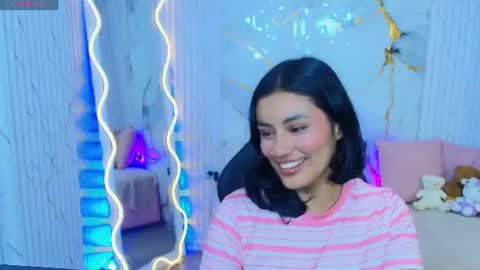 Snapshot of peachy_tay chatting on July 12, 11:34 am peachy_tay online show from July 12, 11:34 am