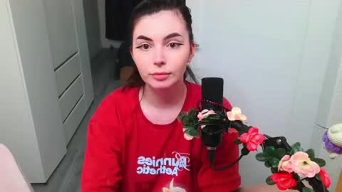 Peachy online show from April 26, 3:10 pm