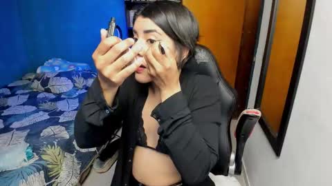 Snapshot of peanut_tangerine chatting on September 23, 12:46 am Tangerine Penaut online show from September 23, 12:46 am