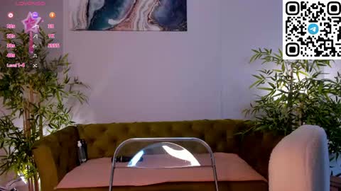 Sex Leah online show from April 24, 1:19 am