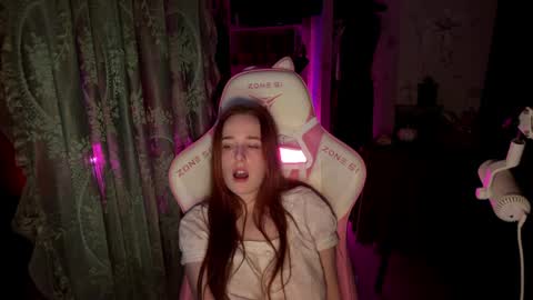 Adelina online show from April 22, 10:55 pm