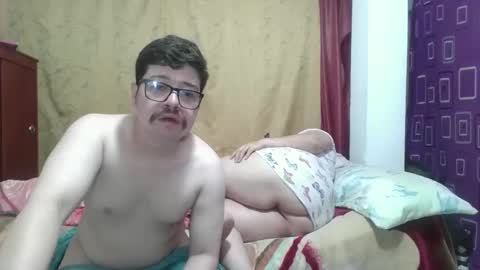 pecadodulce online show from January 10, 5:15 am