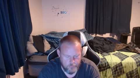 Snapshot of pecker40 chatting on January 9, 12:35 am pecker40 online show from January 9, 12:35 am