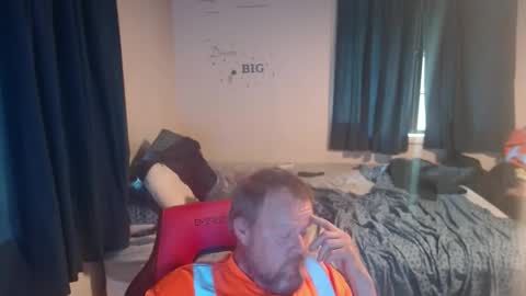 Snapshot of pecker40 chatting on May 24, 10:04 pm pecker40 online show from May 24, 10:04 pm