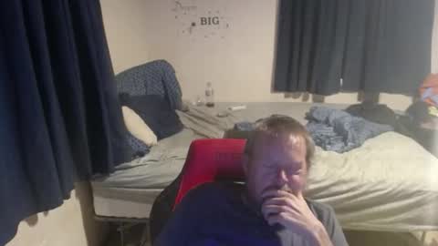 Snapshot of pecker40 chatting on May 26, 1:56 am pecker40 online show from May 26, 1:56 am