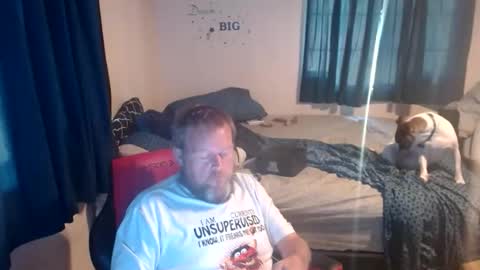 Snapshot of pecker40 chatting on June 6, 7:29 pm pecker40 online show from June 6, 7:29 pm