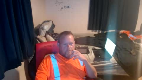 Snapshot of pecker40 chatting on June 29, 12:28 am pecker40 online show from June 29, 12:28 am
