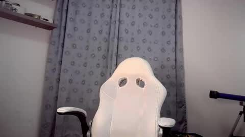 Pedro online show from November 5, 2:44 am