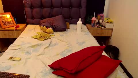 Snapshot of peiton_horny chatting on February 25, 1:09 am Peiton  online show from February 25, 1:09 am