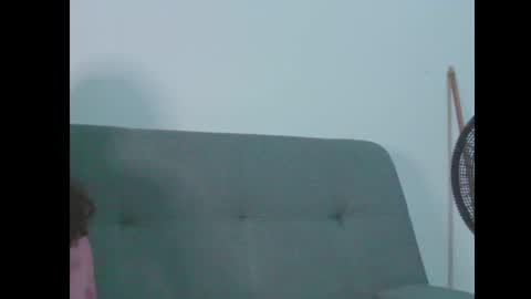 Snapshot of pelirroja_sexy chatting on April 11, 1:43 am pelirroja_sexy online show from April 11, 1:43 am